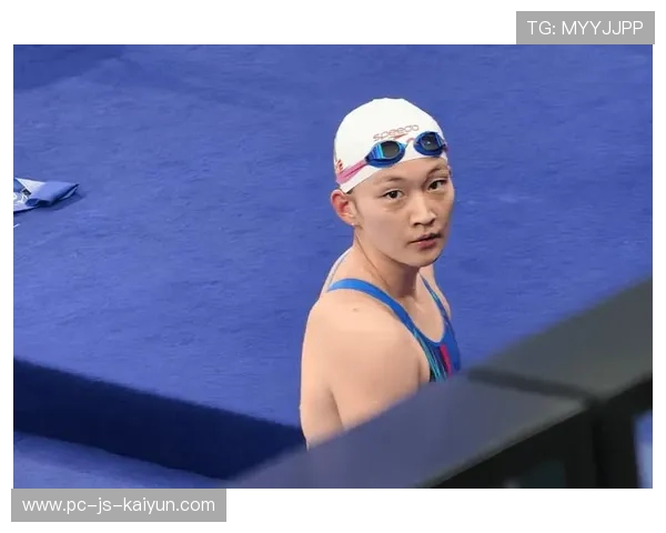 200米自由泳决赛 李冰洁稳中求胜，女子4x200米自由泳李冰洁