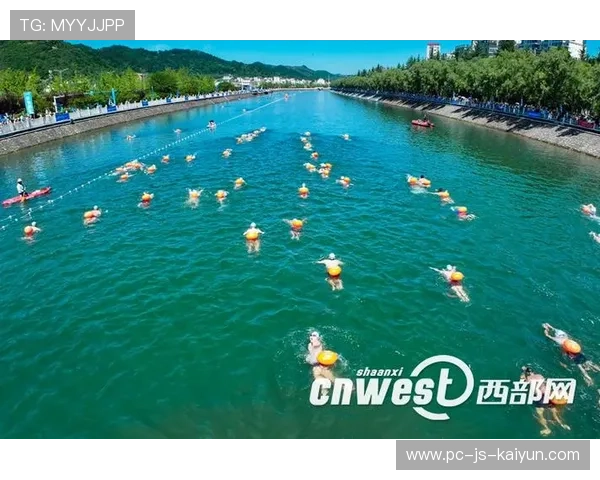 公开水域游泳赛事加强水质与洋流监控,确保参赛安全